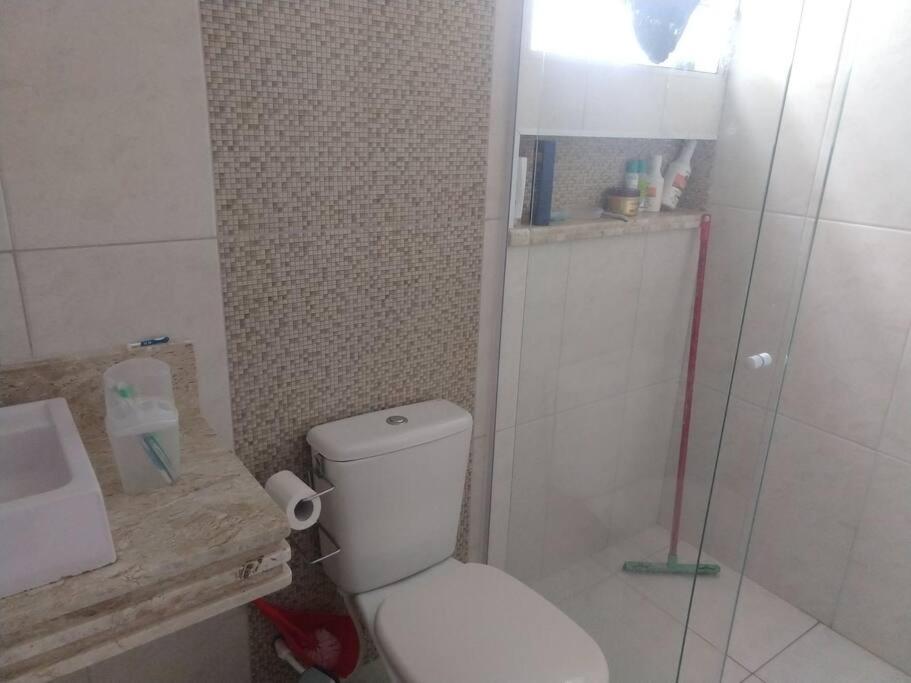 Casa Em Itanhaem Com 2 Quartos Garagem P 2 Carros, Churrasqueira, Piscina 200 M Da Praia Zewnętrze zdjęcie